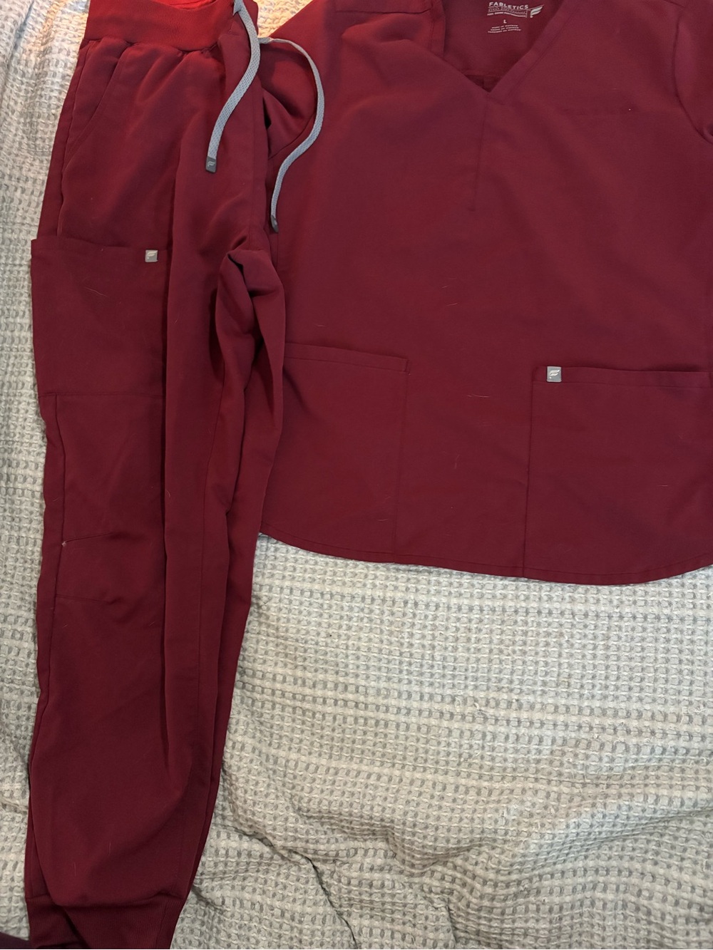 Fabletics Burgundy Wine Scrub Set Top & Jogger Pants Medical Uniform